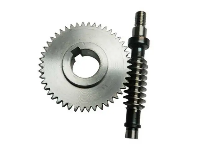 How do I select a double enveloping worm gear for a heavy load application?